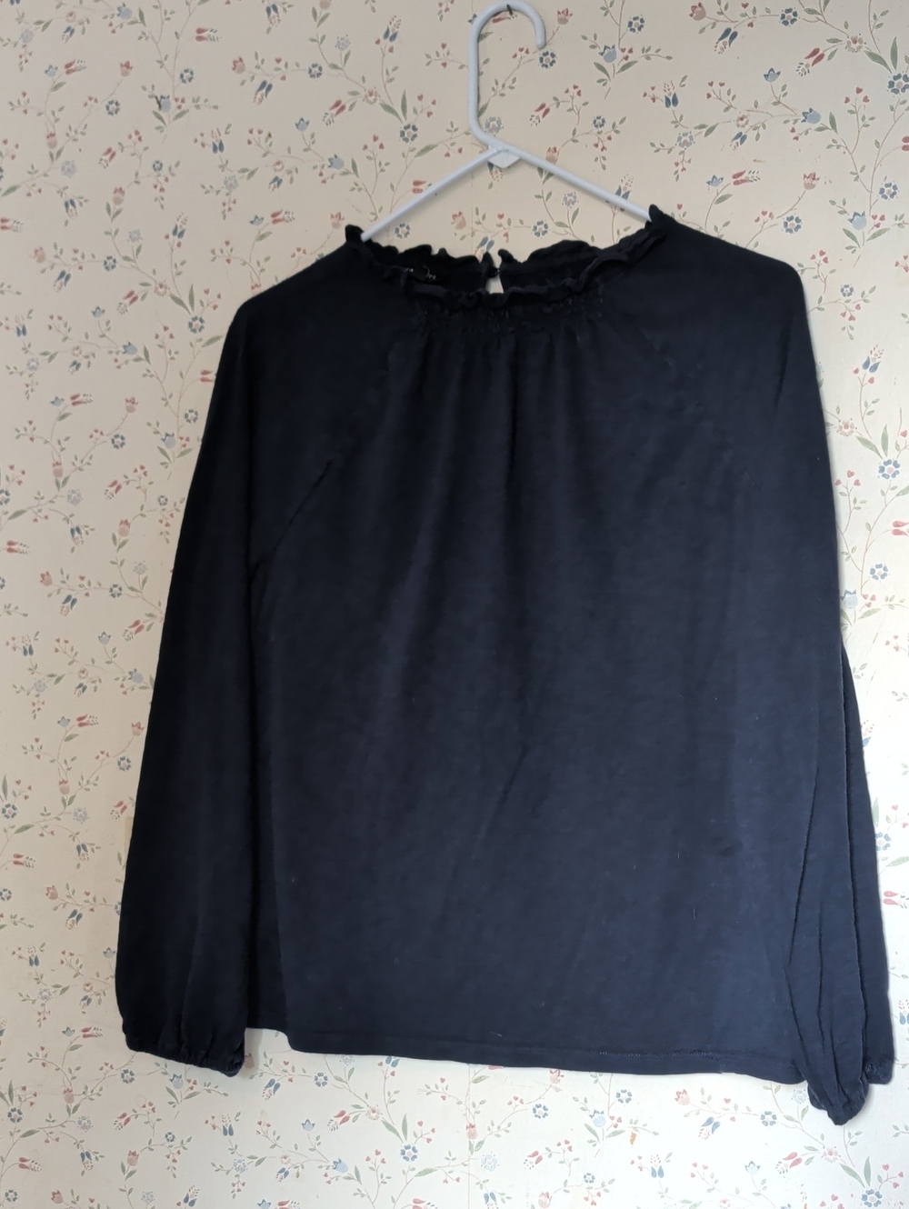 Talbots Black Long-Sleeve Ruffled Neck Blouse XL